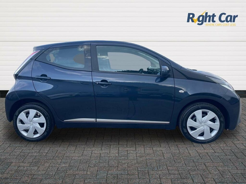 Toyota Aygo 1.0 Vvt-i X-play X-shift - 2014 14 YW14EKH Blue #4