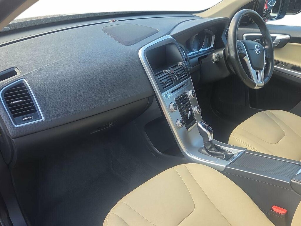 Volvo XC60 2.4 D5 Se Lux Nav Awd - 2017 17 BK17ABV Brown #2