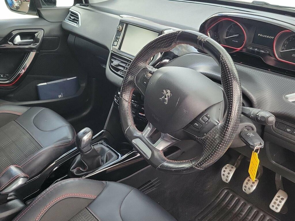 Peugeot 2008 1.6 Bluehdi Gt Line - 2018 18 ML18CXT White #6