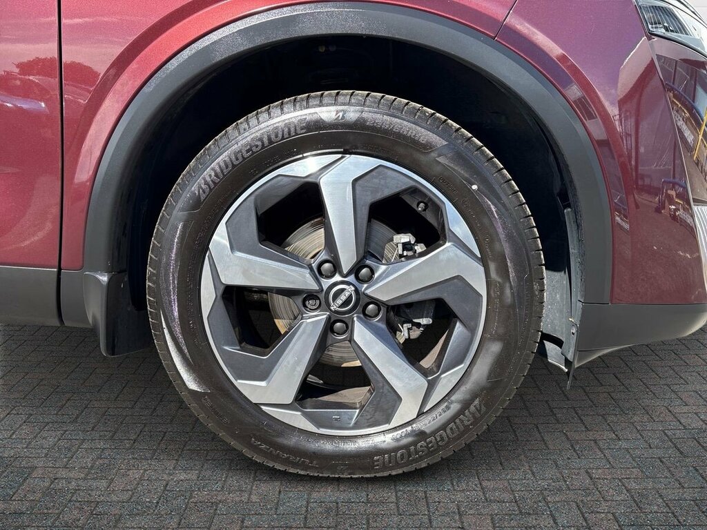 Nissan Qashqai 1.3 Dig-t Mhev N-connecta - 2023 23 DA23FKO Red #5