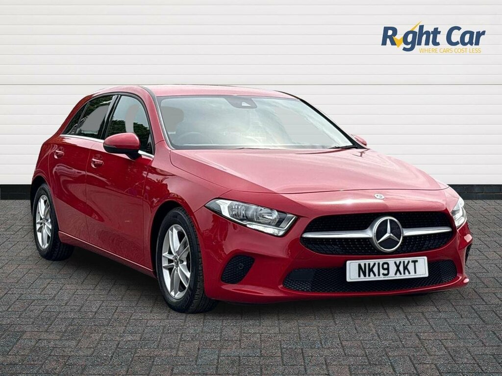 Mercedes-Benz A Class 1.5 A180d Se Executive 7G-dct - 2019 19 Red