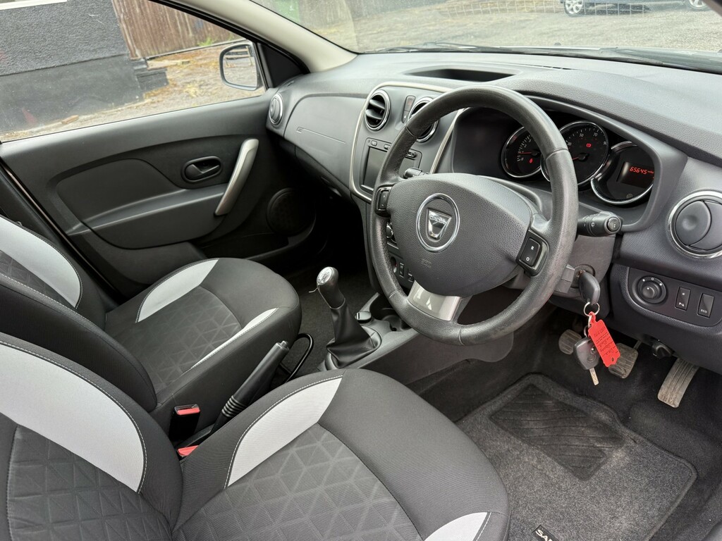 Dacia Sandero Stepway 1.5 Dci Laureate 2014 VE63HYU Silver #3