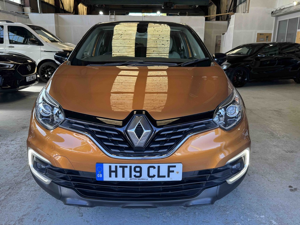 Renault Captur 1.5 Dci 90 Iconic HT19CLF Orange #2