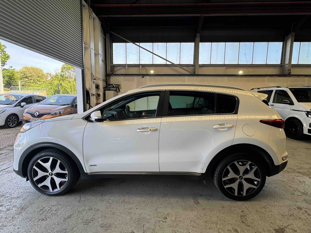 Kia Sportage 2.0 Crdi Gt-line LB66HLP White #4