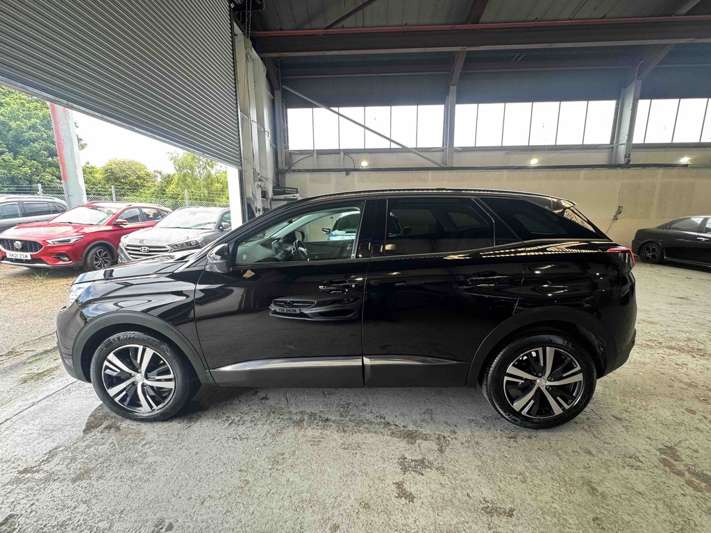 Peugeot 3008 1.6 Bluehdi 120 Allure Eat6 KR67XAV Black #4