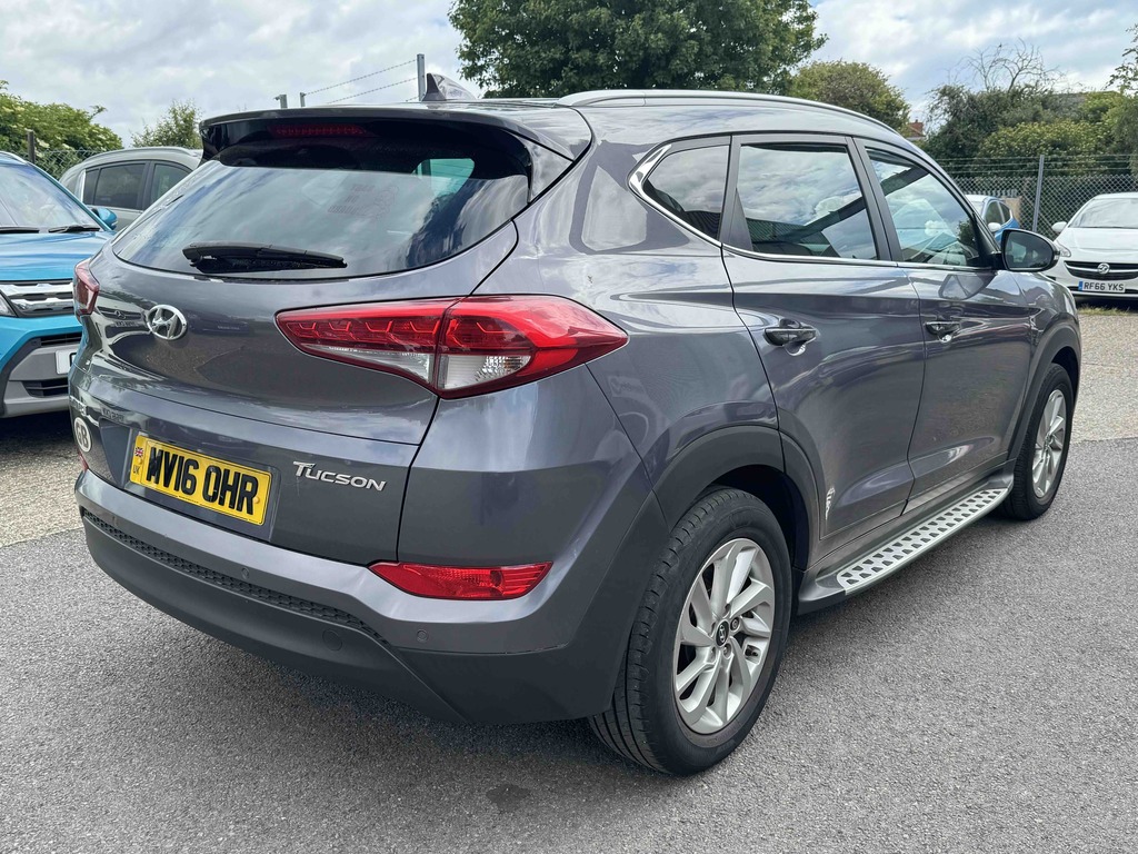 Hyundai Tucson 1.7 Crdi Blue Drive Premium MV16OHR Grey #4