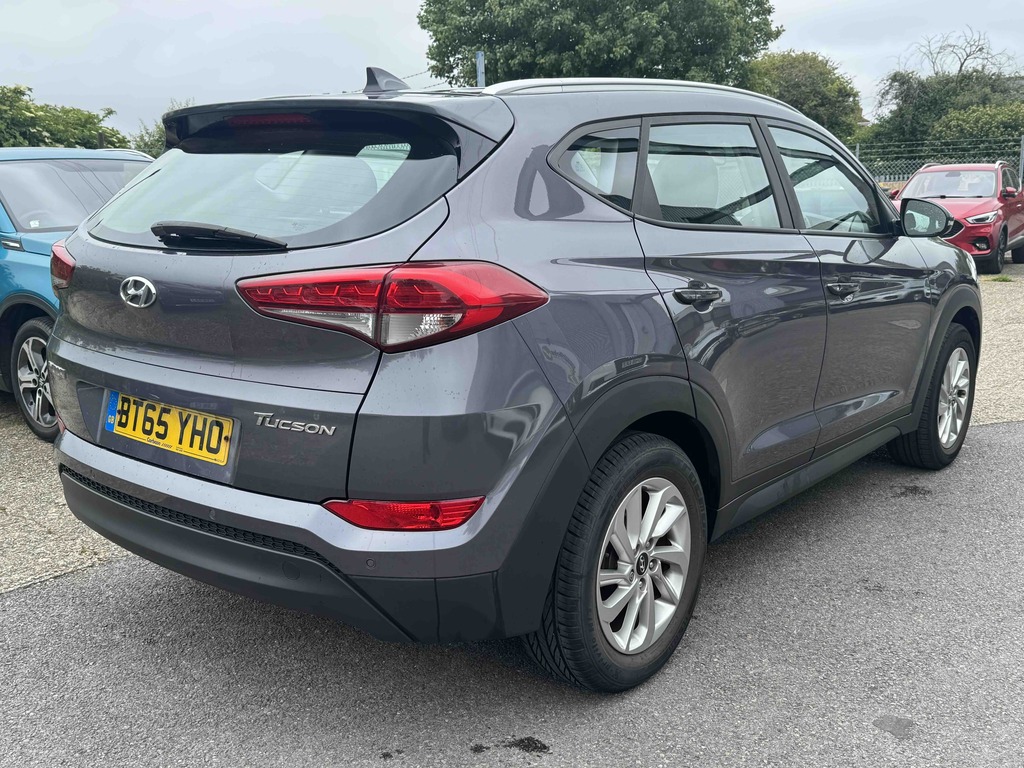 Hyundai Tucson 1.7 Crdi Blue Drive Se Nav BT65YHO Grey #4