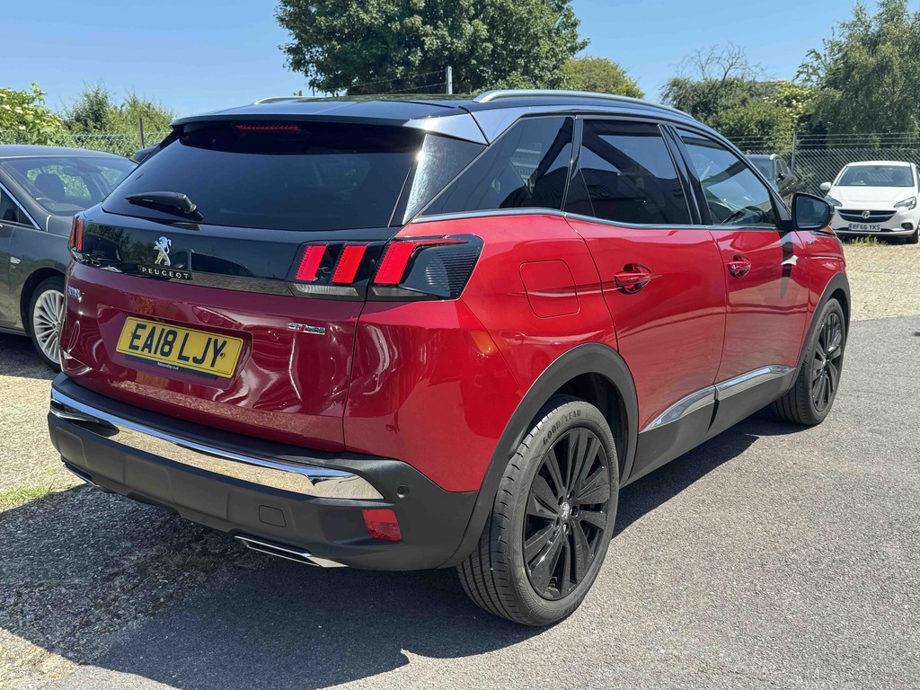 Peugeot 3008 1.5 Bluehdi Gt Line Premium EA18LJY Red #4