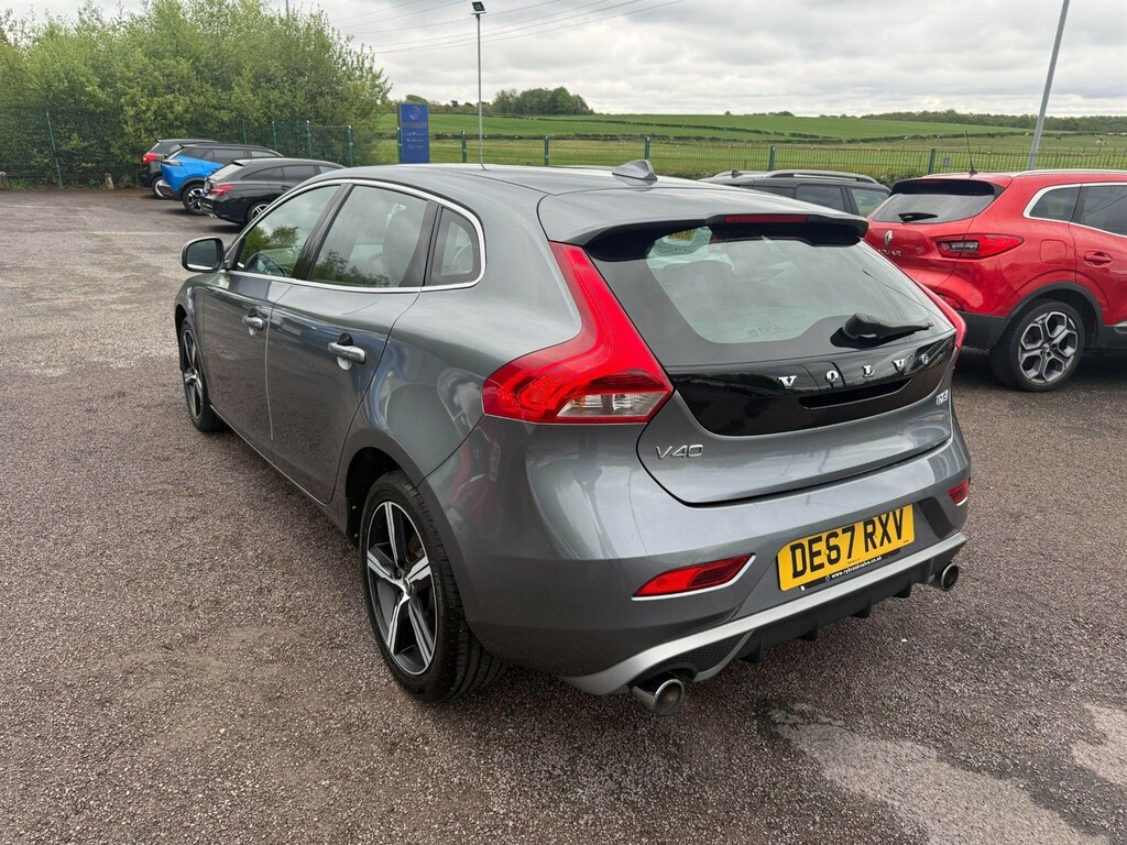Volvo V40 2.0 T2 R-design Euro 6 Ss DE67RXV Grey #4