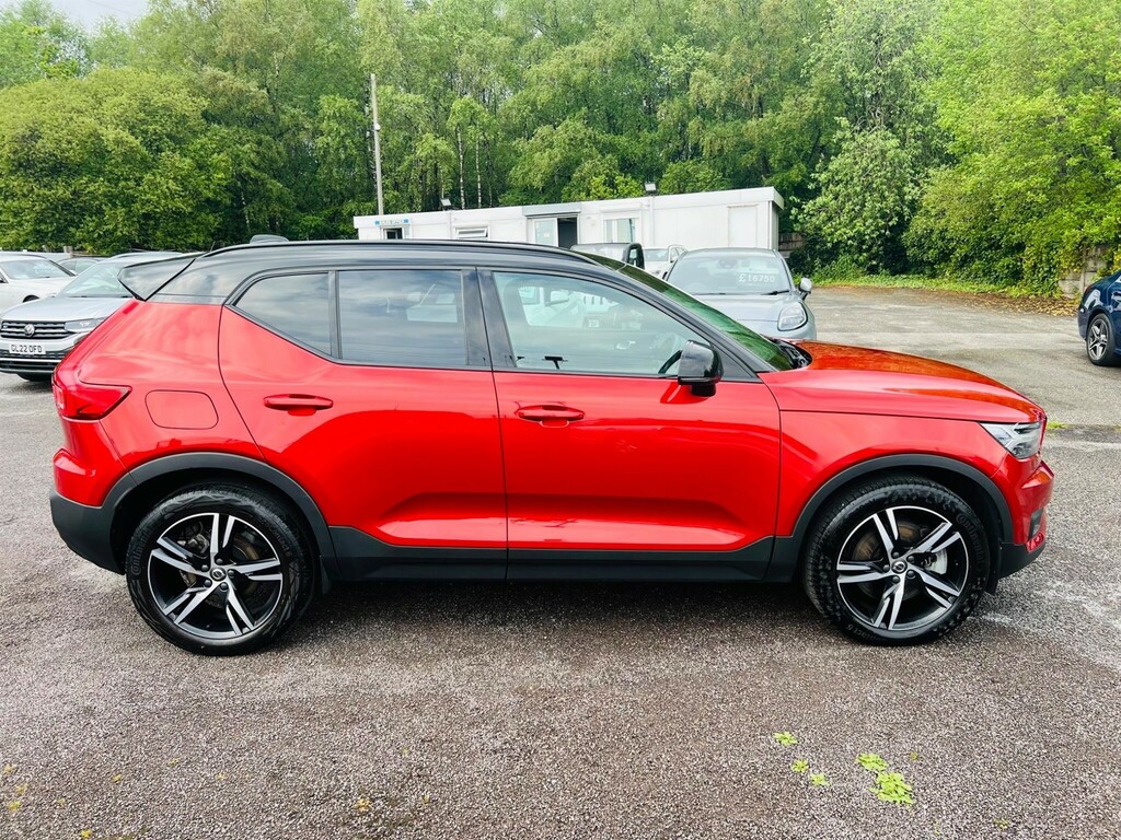 Volvo XC40 1.5H T5 Twin Engine Recharge 10.7Kwh R-design SP21KDO Red #6