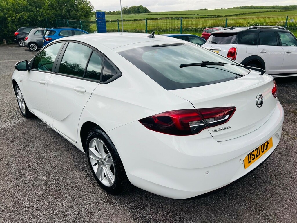 Vauxhall Insignia 1.5 Turbo D Se Nav Grand Sport Euro 6 Ss White #4