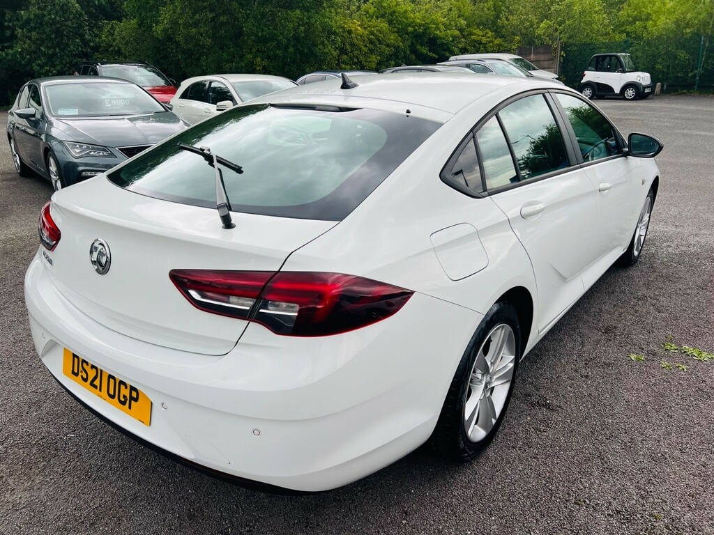 Vauxhall Insignia 1.5 Turbo D Se Nav Grand Sport Euro 6 Ss White #6