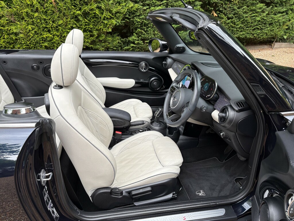 Mini Convertible 2.0 Cooper S Exclusive Steptronic Euro EK23WVX  #6