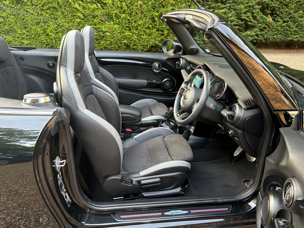 Mini Convertible Cooper Classic Green #8