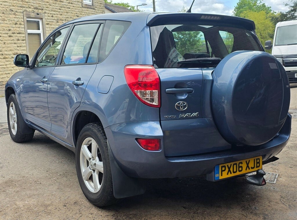 Toyota Rav 4 2.2 D-4d Xt4 4Wd Blue #4