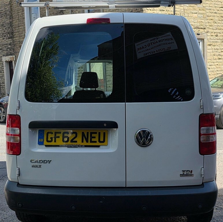 Volkswagen Caddy Maxi 1.6 Tdi Bluemotion Tech C20 Maxi Fwd White #6