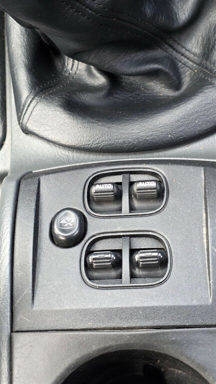 Jeep Cherokee 3.7 V6 Limited 4X4 Black #14