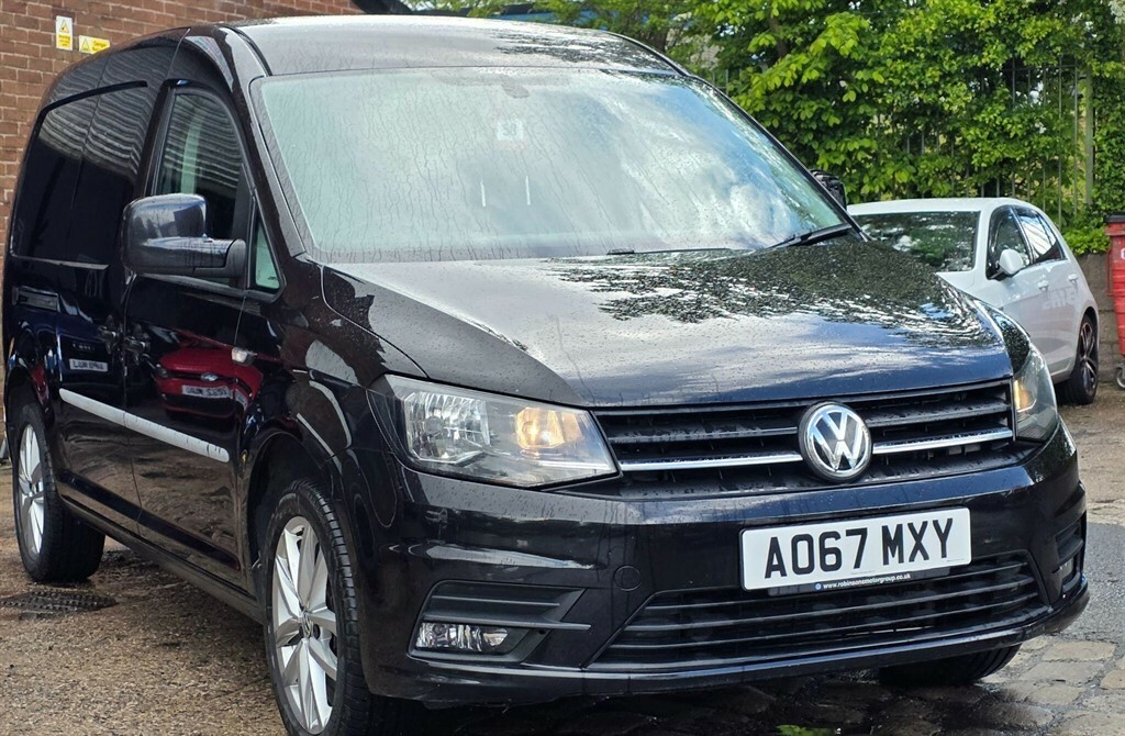 Volkswagen Caddy Maxi 2.0 Tdi C20 Bluemotion Tech Highline Lwb Euro 6 S Black