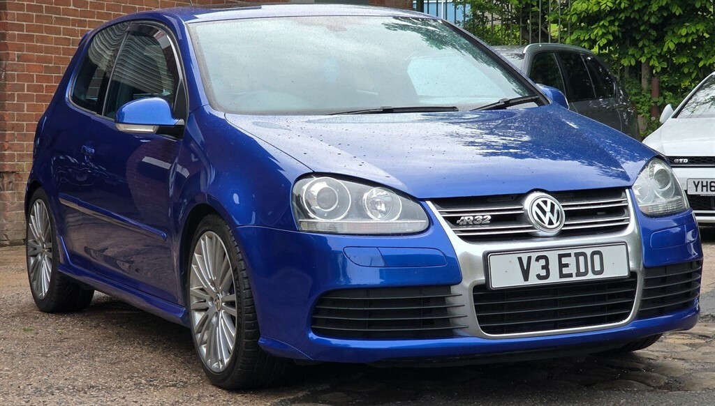 Volkswagen Golf 3.2 V6 R32 4Motion 