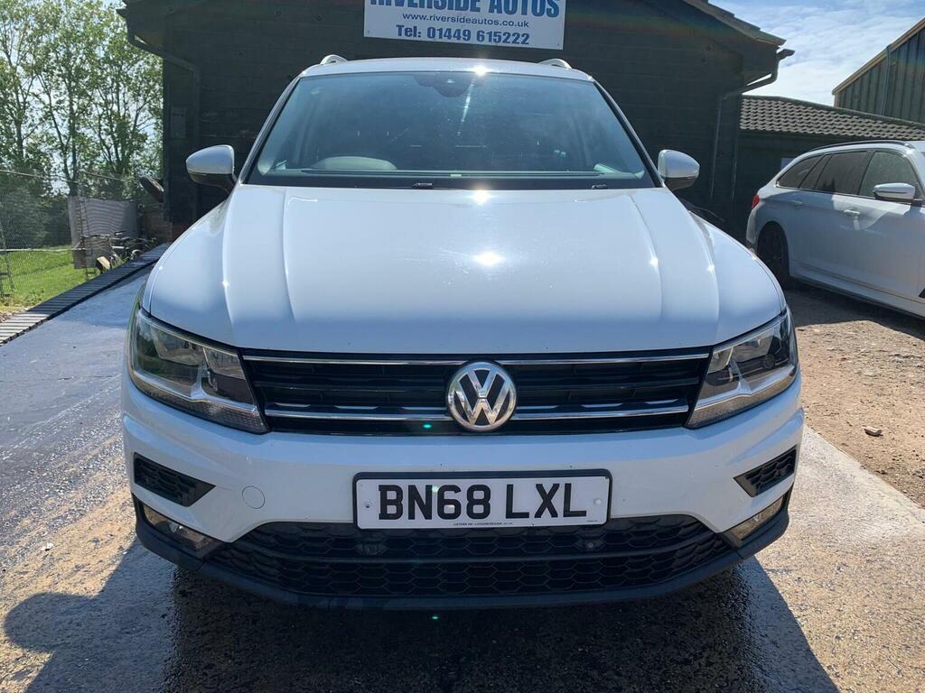 Volkswagen Tiguan Tsi Se Navigation Euro 6 Ss BN68LXL White #2