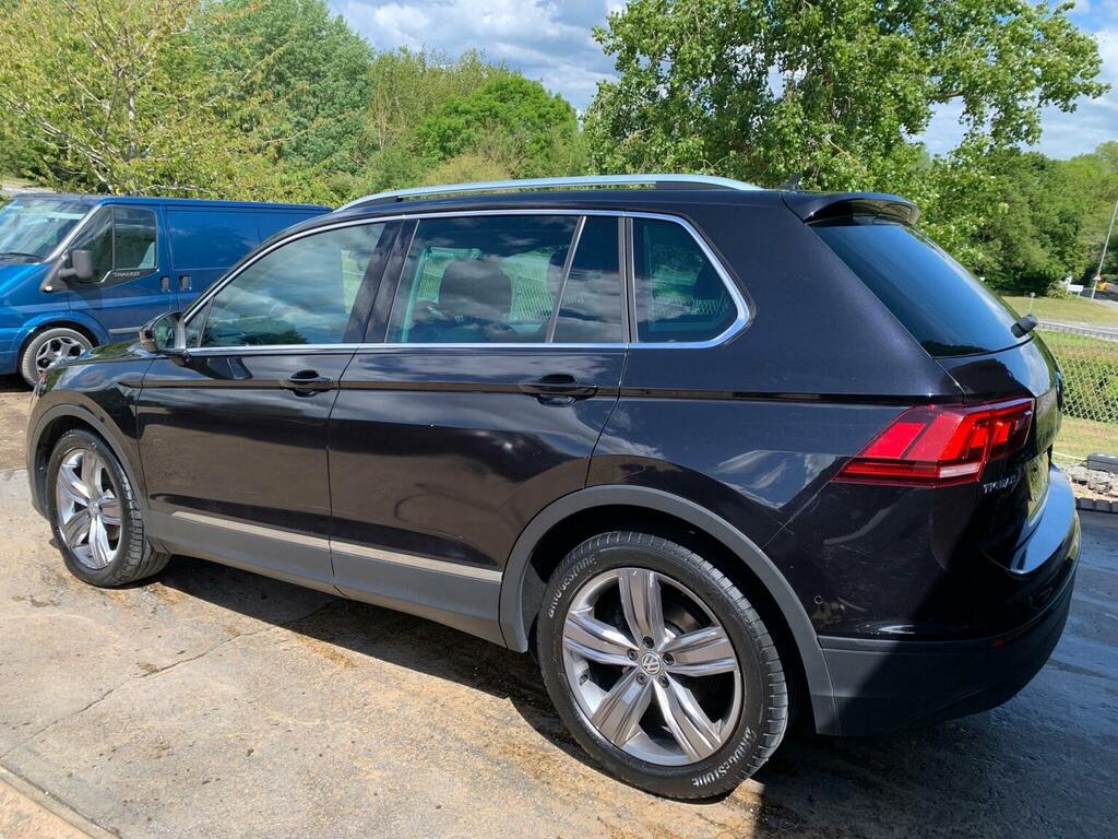 Volkswagen Tiguan Tdi Match Dsg Euro 6 Ss GC19KUR Black #4