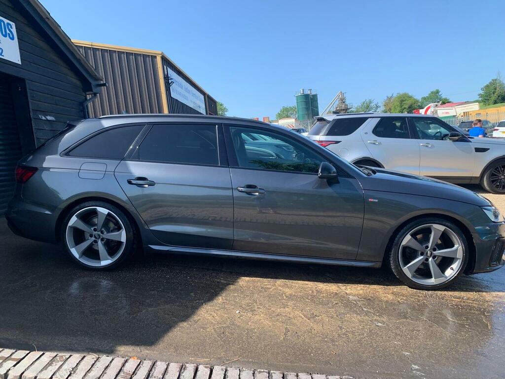 Audi A4 Avant Tfsi 35 Black Edition Euro 6 Ss LV69MJO Grey #6