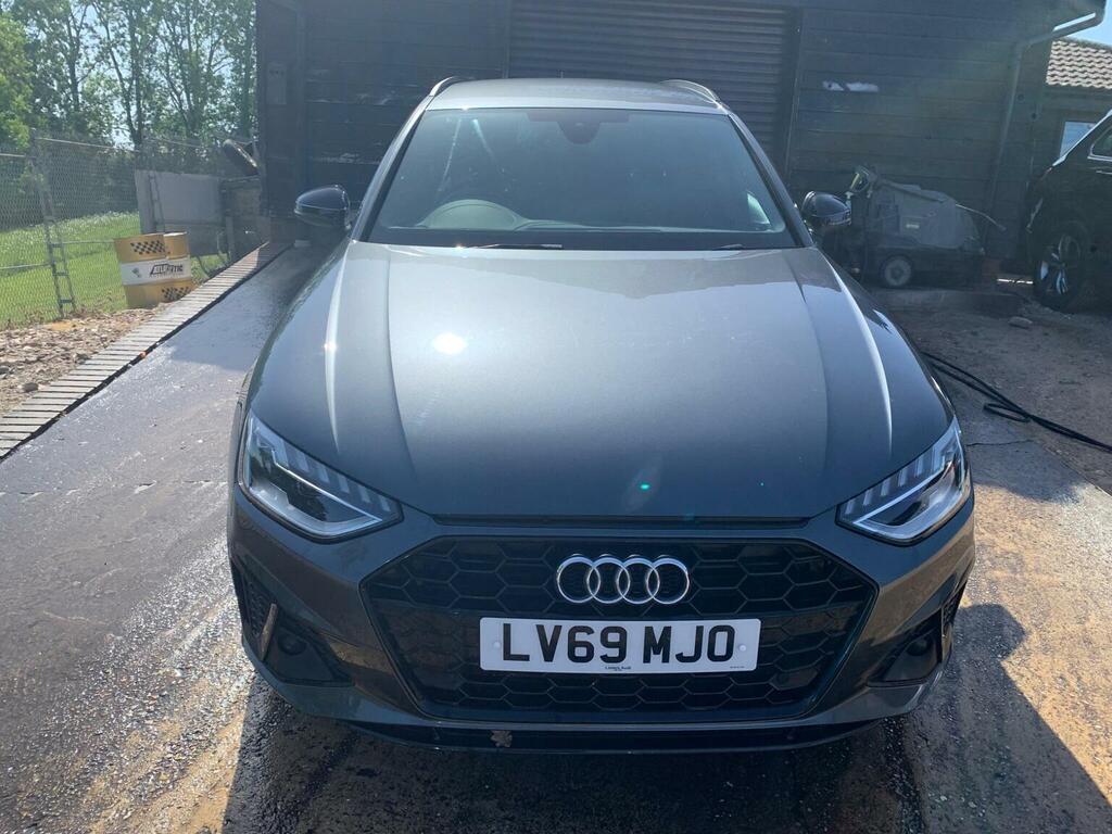 Audi A4 Avant Tfsi 35 Black Edition Euro 6 Ss LV69MJO Grey #2