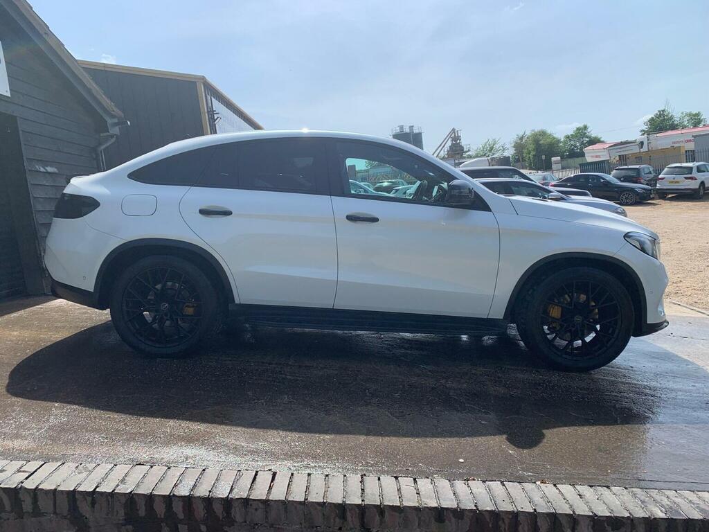 Mercedes-Benz GLE Coupe Gle350d V6 Amg Night Edition Premium Plus Coupe White #6