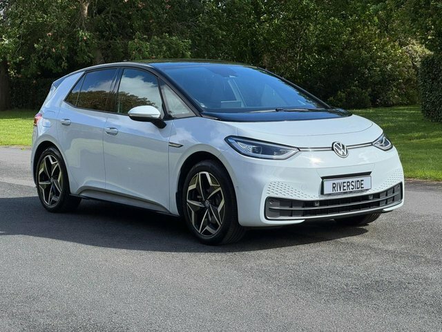 Volkswagen ID.3 2023 Pro Performance 202 Bhp White #3