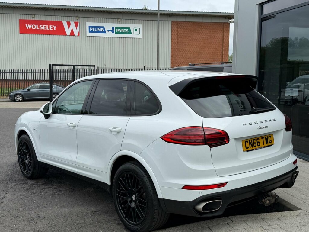 Porsche Cayenne 3.0 Td V6 Platinum Edition Tiptronics 4Wd Euro 6 CN66TWG White #4