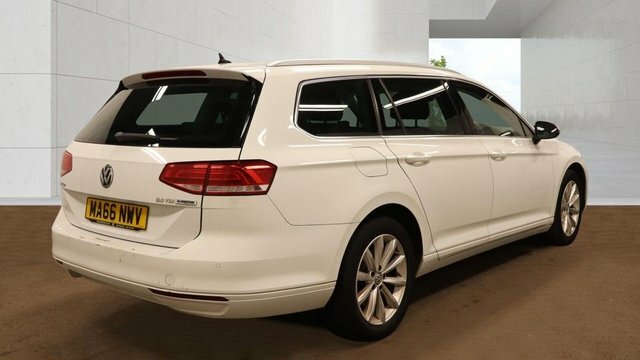 Volkswagen Passat 2016 2.0 Tdi Bluemotion Tech Se Business Estate MA66NWV White #5