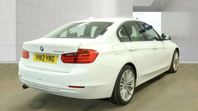 BMW 3 Series 2013 2.0 320D Luxury Saloon Euro White #5