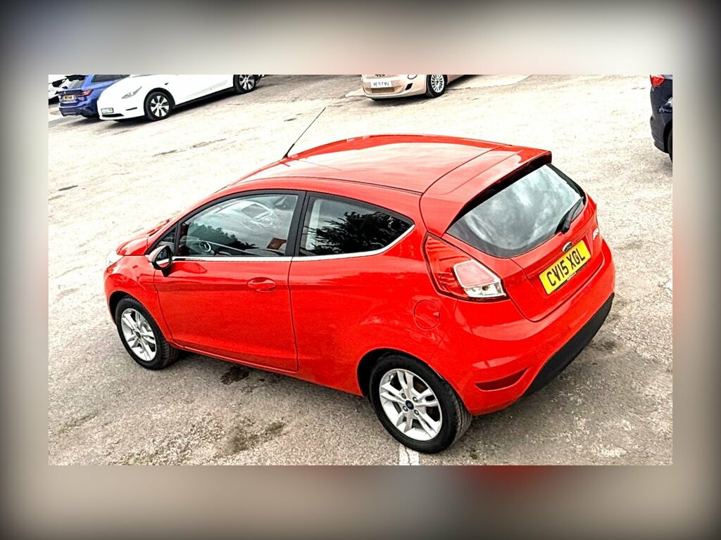 Ford Fiesta 1.25 Zetec Euro 6 CV15XGL Red #2