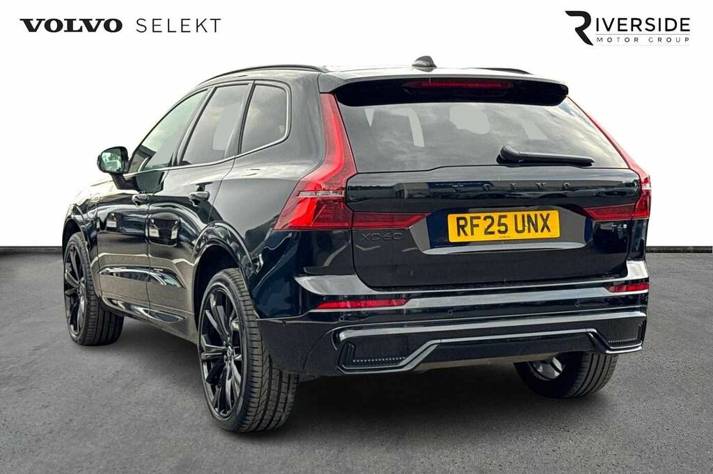 Volvo XC60 Black Edition Plus, T6 Awd Plug-in Hybrid, Electri RF25UNX Black #6