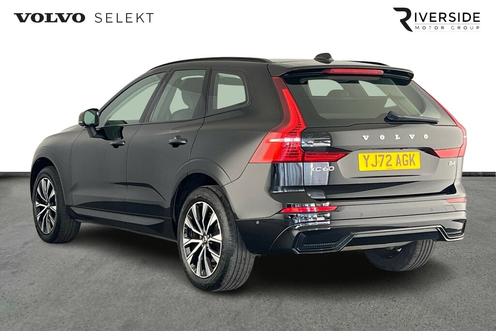 Volvo XC60 B4 Plus, Mild Hybrid, Dark YJ72AGK Black #3