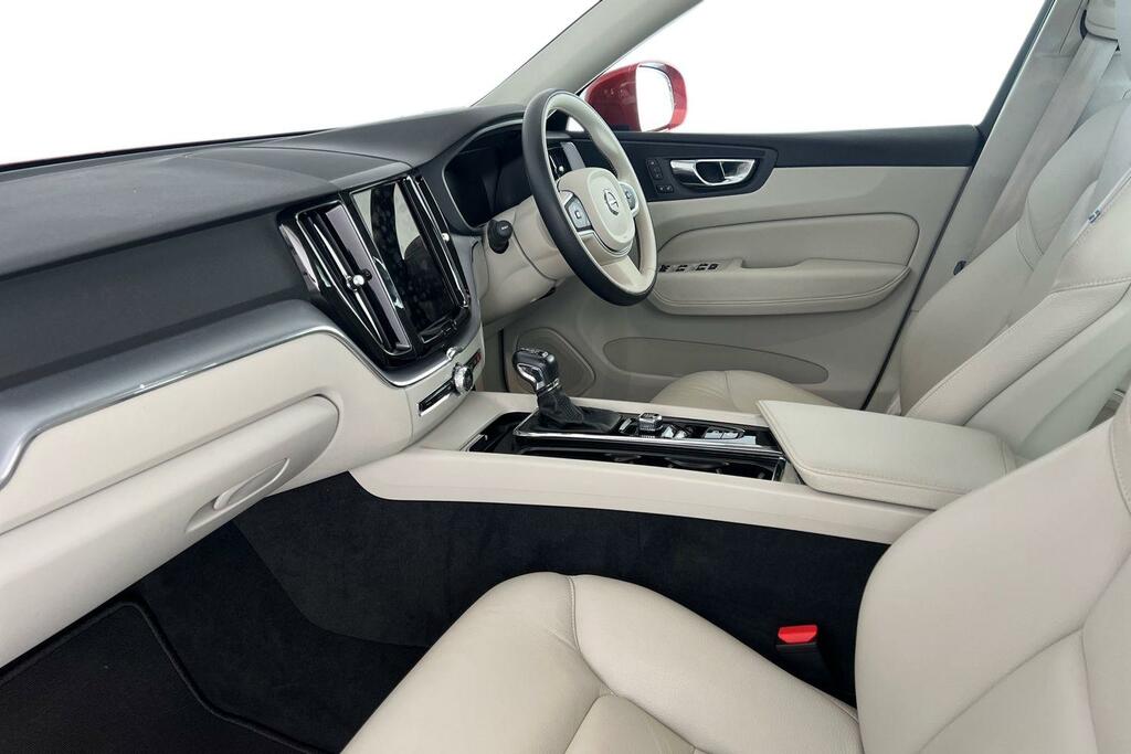 Volvo XC60 T5 Awd Momentum Blond Leather Red #3