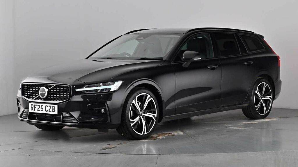 Volvo V60 Plus, B4 Mild Hybrid, Dark RF25CZB Black #4