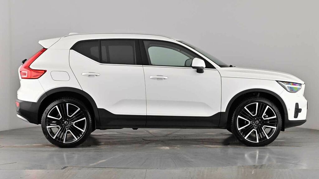 Volvo XC40 Ultra, B3 Mild Hybrid, Bright OY75XDK White #3