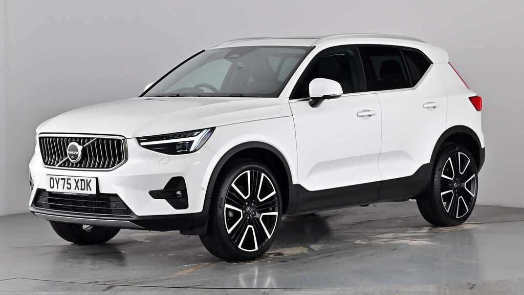 Volvo XC40 Ultra, B3 Mild Hybrid, Bright OY75XDK White #4