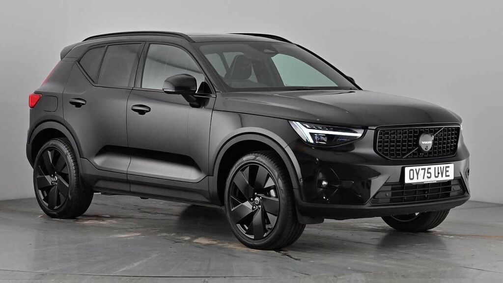 Volvo XC40 Black Edition Ultra, B3 Mild Hybrid, Black
