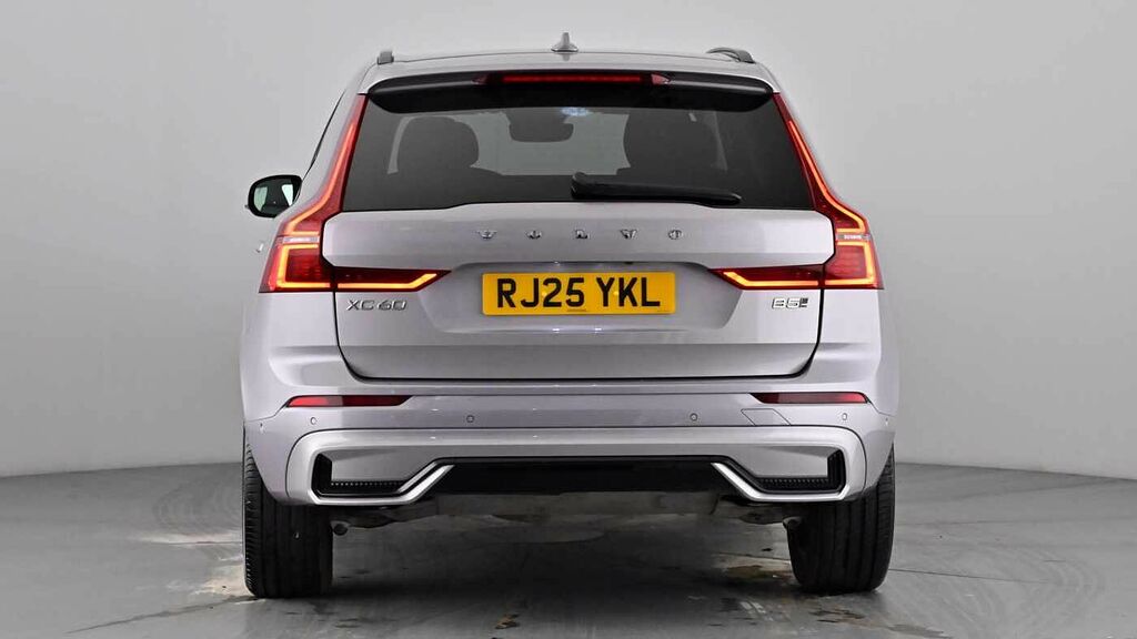 Volvo XC60 Plus, B5 Awd Mild Hybrid, Dark RJ25YKL Silver #5