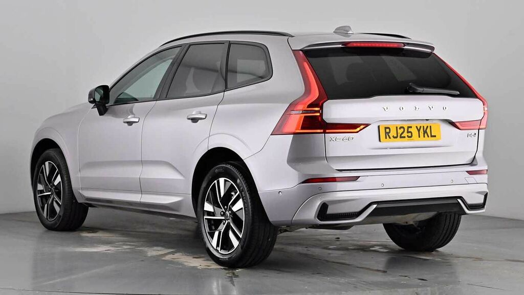 Volvo XC60 Plus, B5 Awd Mild Hybrid, Dark RJ25YKL Silver #2