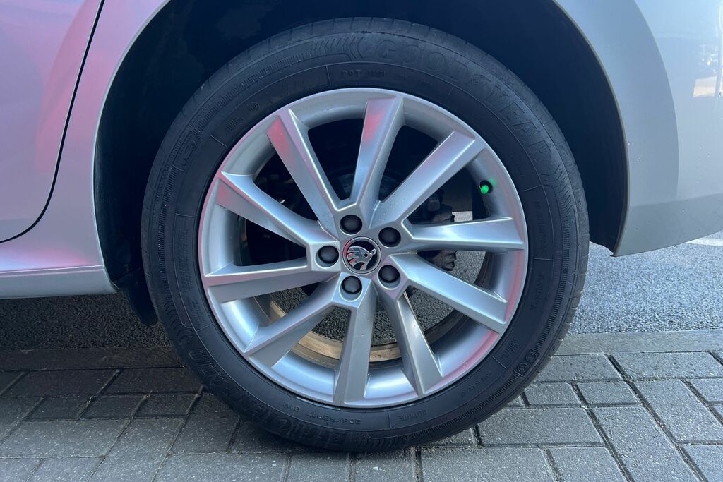 Skoda Kamiq 1.0 Tsi Se Euro 6 Ss YY24TUH Silver #5