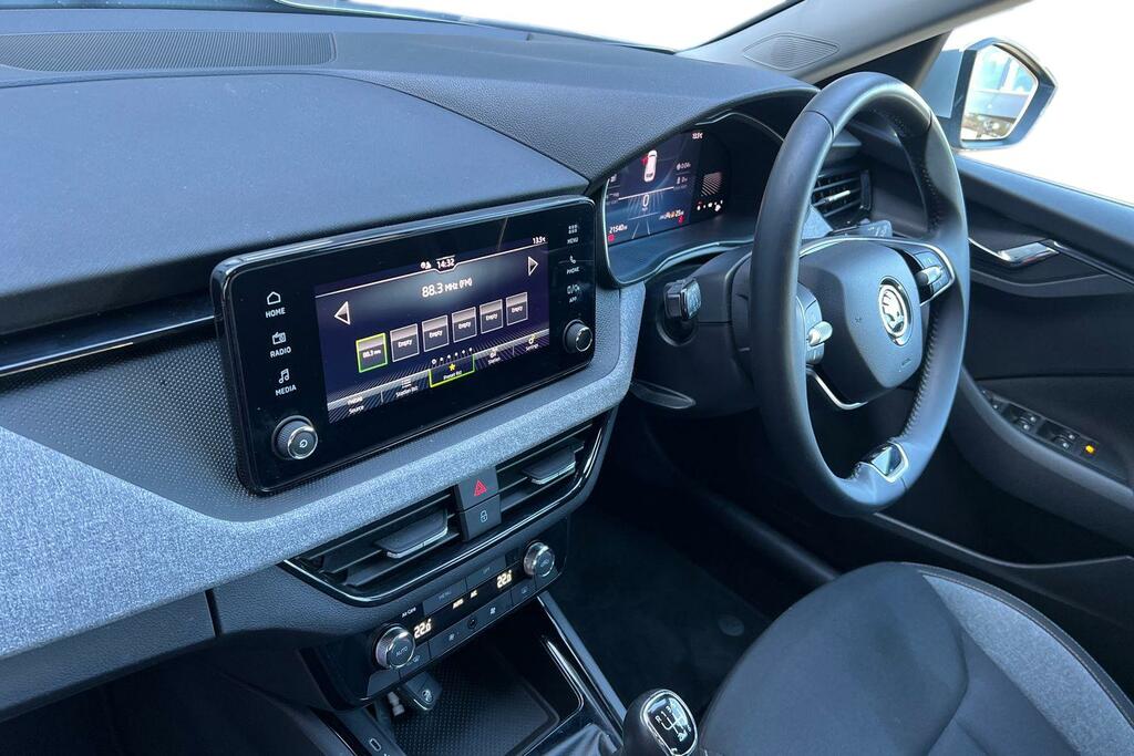 Skoda Kamiq 1.0 Tsi Se Euro 6 Ss YY24TUH Silver #2
