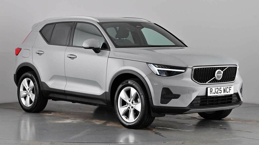 Volvo XC40 Core, B3 Mild Hybrid, Grey