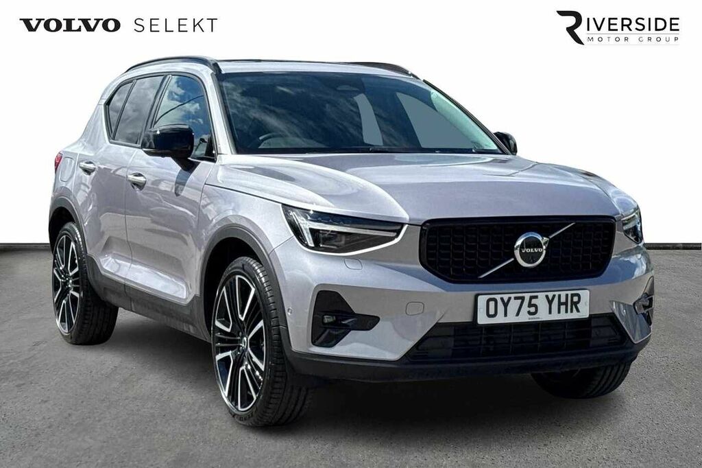Volvo XC40 Ultra, B3 Mild Hybrid, Dark OY75YHR Silver #2