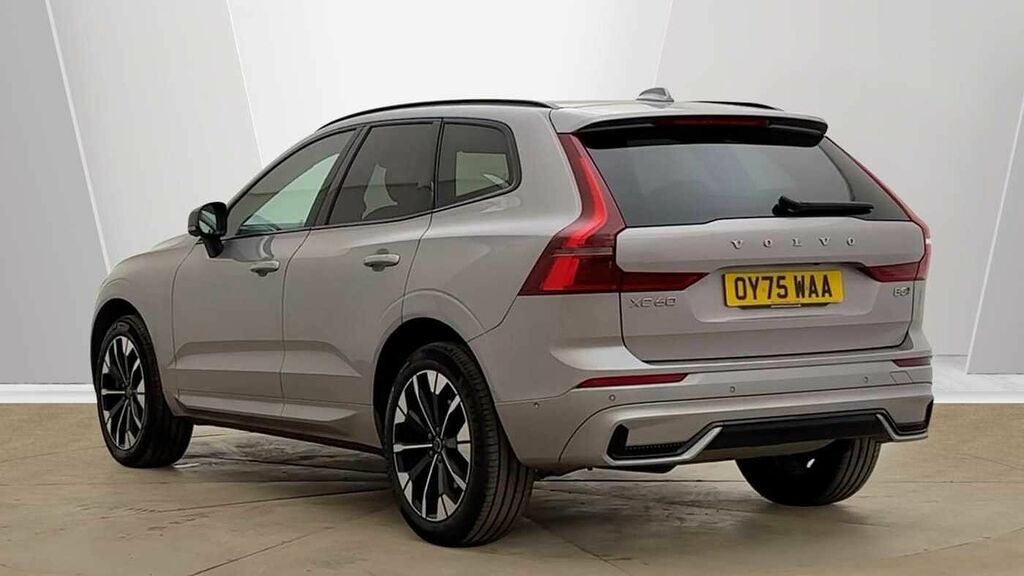 Volvo XC60 Plus, B5 Awd Mild Hybrid, Dark OY75WAA Silver #2