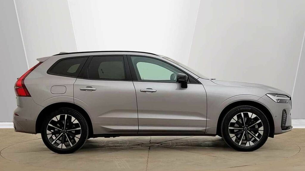Volvo XC60 Plus, B5 Awd Mild Hybrid, Dark OY75WAA Silver #4