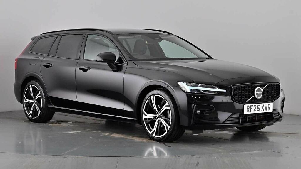 Volvo V60 Plus, B4 Mild Hybrid, Dark Black