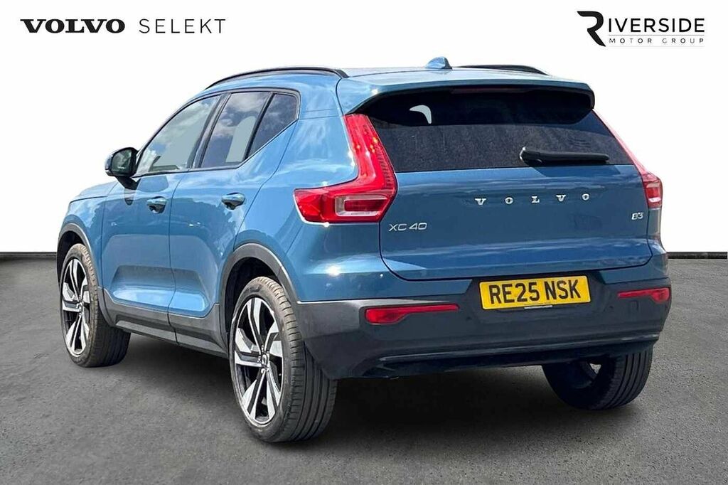 Volvo XC40 Plus, B3 Mild Hybrid, Dark RE25NSK Blue #5